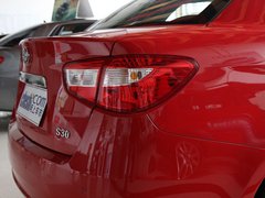 2011款 1.6L 自动 尊贵型