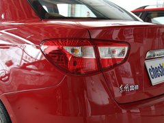 2011款 1.6L 自动 尊贵型