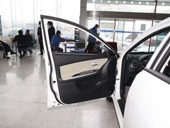 2011款 1.6 手动 舒适型
