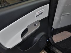 2011款 1.6 手动 豪华型