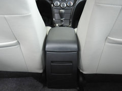 2011款 1.6 手动 豪华型
