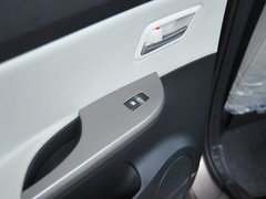 2011款 1.6 手动 豪华型