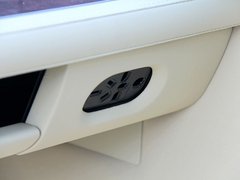 2011款 4.5 手动 尊贵VIP