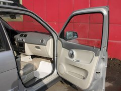 2010款 1.3L 手动 标准型 5座