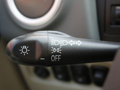 2010款 1.3L 手动 标准型 5座