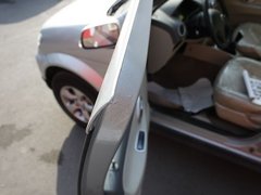 2010款 1.3L 手动 标准型 5座