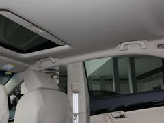 2011款 2.0L 自动 行政版