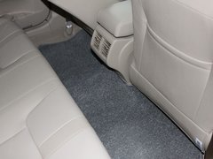 2011款 2.0L 自动 行政版