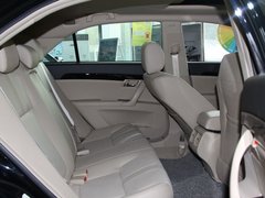 2011款 2.0L 自动 行政版