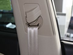 2011款 2.0L 自动 行政版