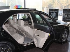2011款 2.0L 自动 行政版