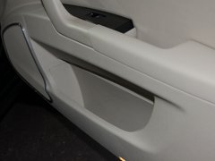 2011款 2.0L 自动 行政版
