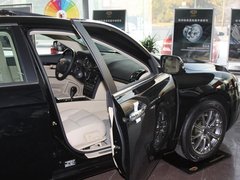 2011款 2.0L 自动 行政版
