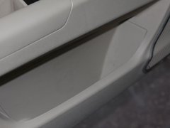 2011款 2.0L 自动 行政版