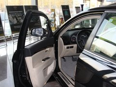2011款 2.0L 自动 行政版