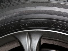 2011款 2.0L 自动 行政版