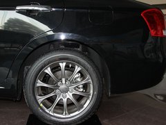 2011款 2.0L 自动 行政版