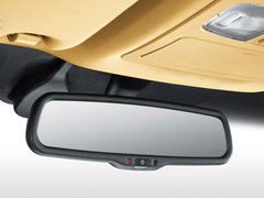 2011款 2.4L 自动 行政版