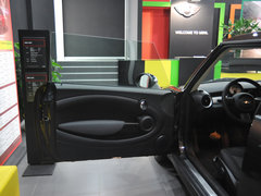 2011款 1.6L AT ONE版