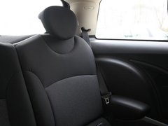 2011款 1.6L AT ONE版