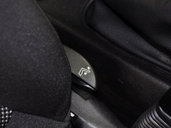 2011款 1.6L AT ONE版