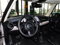 2012款 1.6L AT ONE BAKER  STREET