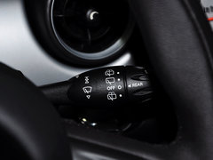 2011款 1.6L AT COOPER Fun版