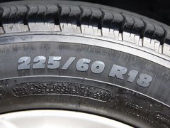 2011款 3.5L 自动 旗舰版 5座
