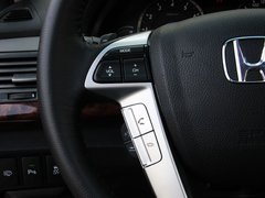 2011款 3.5L 自动 旗舰版 5座