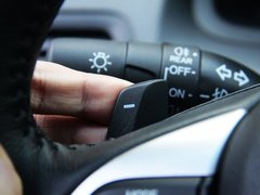 2011款 3.5L 自动 旗舰版 5座