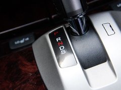 2011款 3.5L 自动 旗舰版 5座