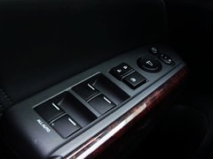 2011款 3.5L 自动 旗舰版 5座