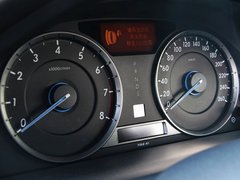 2011款 3.5L 自动 旗舰版 5座