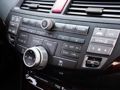 2011款 3.5L 自动 旗舰版 5座