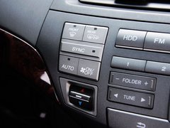 2011款 3.5L 自动 旗舰版 5座