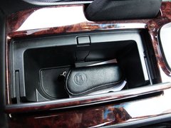2011款 3.5L 自动 旗舰版 5座