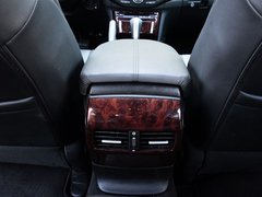 2011款 3.5L 自动 旗舰版 5座