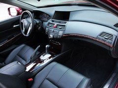 2011款 3.5L 自动 旗舰版 5座
