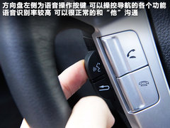 2011款 3.5L 自动 旗舰版 5座
