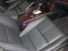 2011款 3.5L 自动 旗舰版 5座