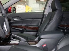 2011款 3.5L 自动 旗舰版 5座