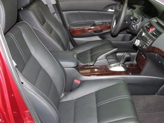 2011款 3.5L 自动 旗舰版 5座