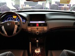 2011款 3.5L 自动 旗舰版 5座