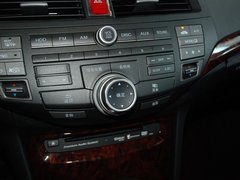 2011款 3.5L 自动 旗舰版 5座
