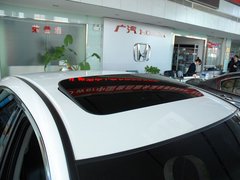 2011款 3.5L 自动 旗舰版 5座