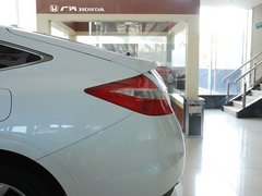 2011款 3.5L 自动 旗舰版 5座