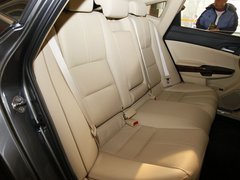 2011款 3.5L 自动 旗舰版 5座