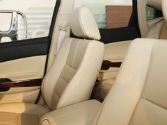2011款 3.5L 自动 旗舰版 5座