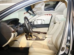 2011款 3.5L 自动 旗舰版 5座