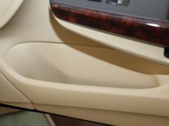 2011款 3.5L 自动 旗舰版 5座